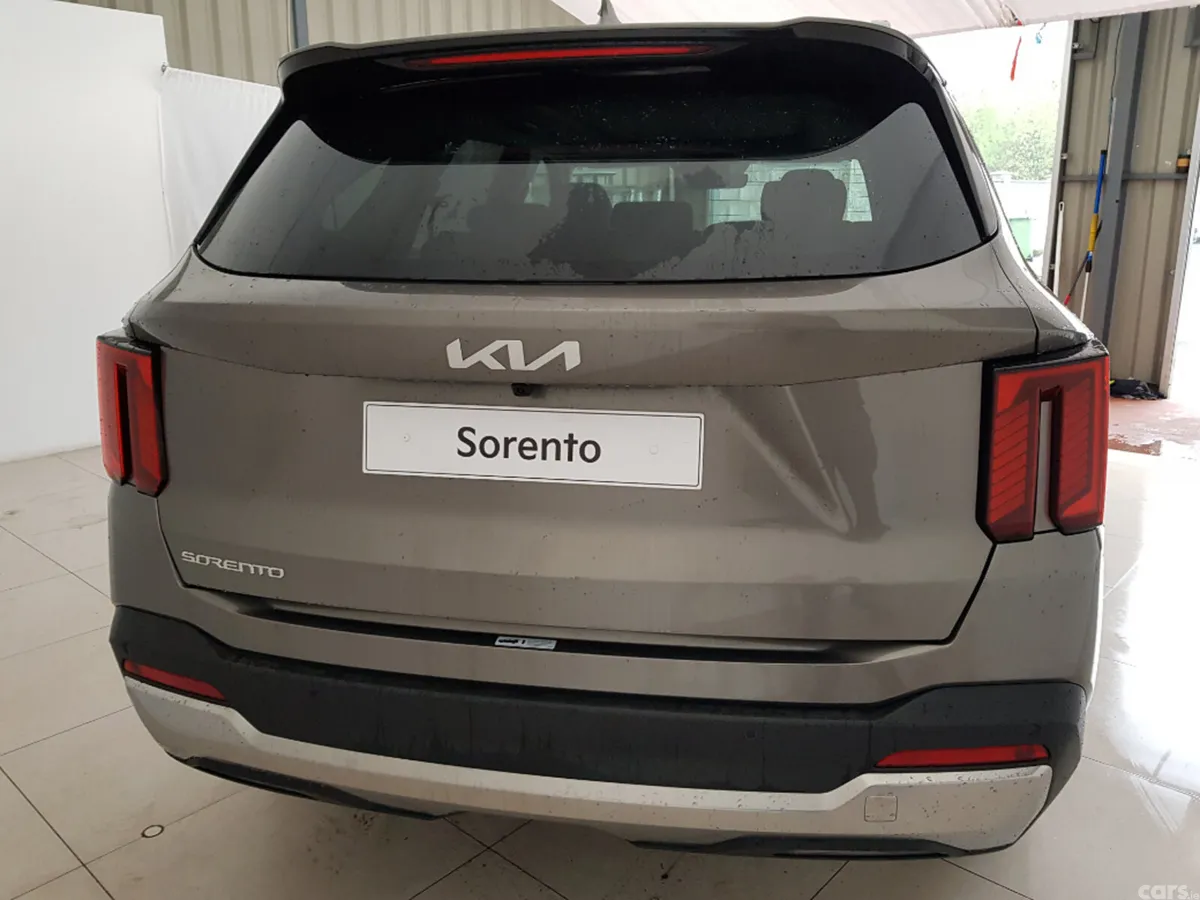Kia Sorento MPV, Diesel, 2026, Brown
