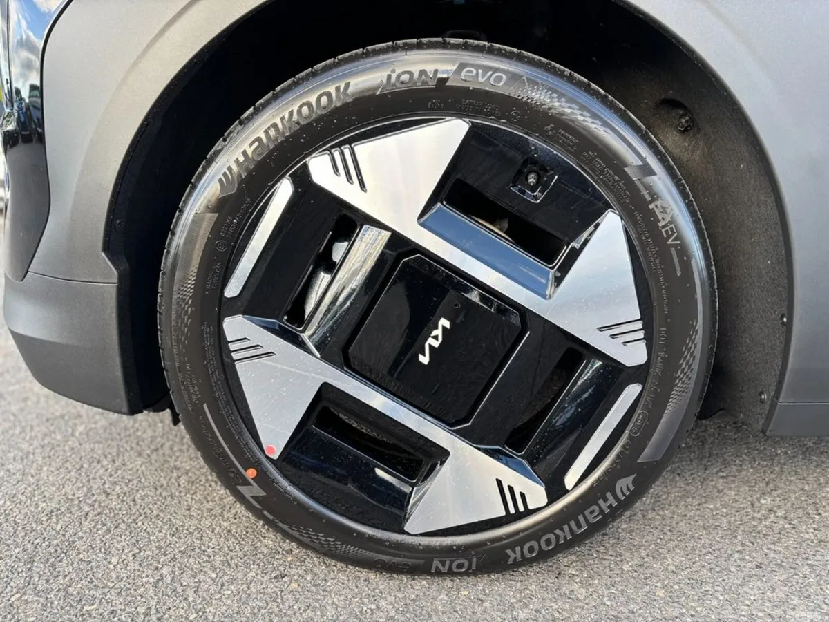 Kia EV3 Hatchback, Electric, 2027, Black