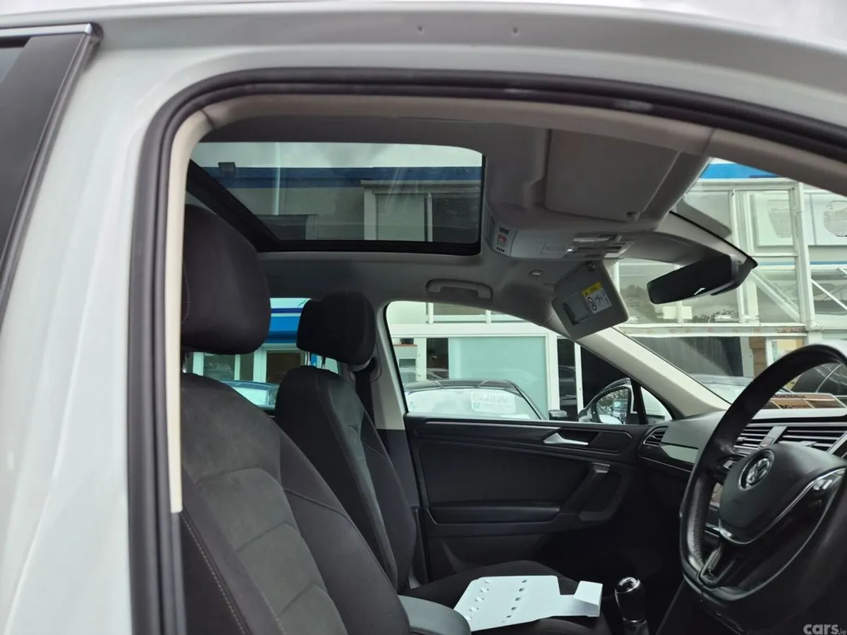 Volkswagen Tiguan Estate, Diesel, 2019, White