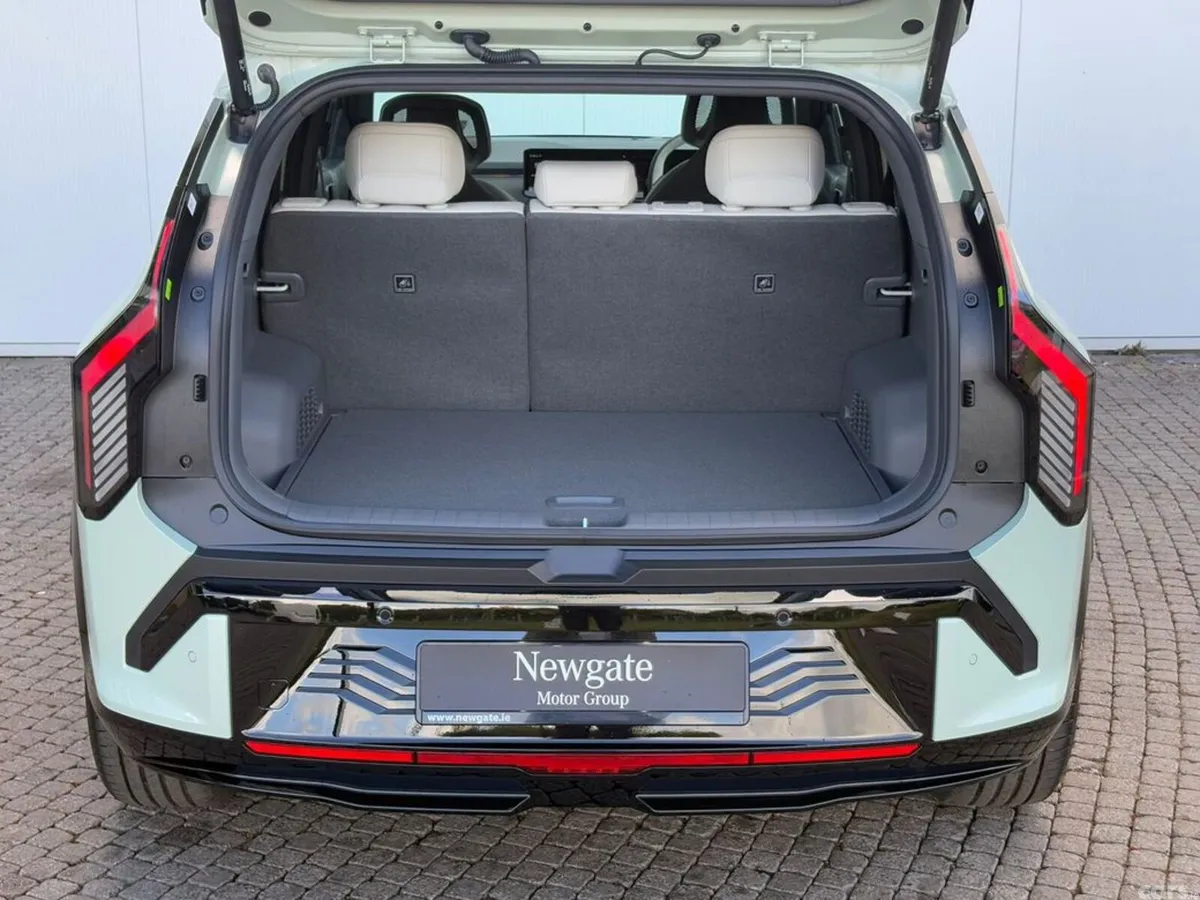Kia EV3 Hatchback, Electric, 2027, Green