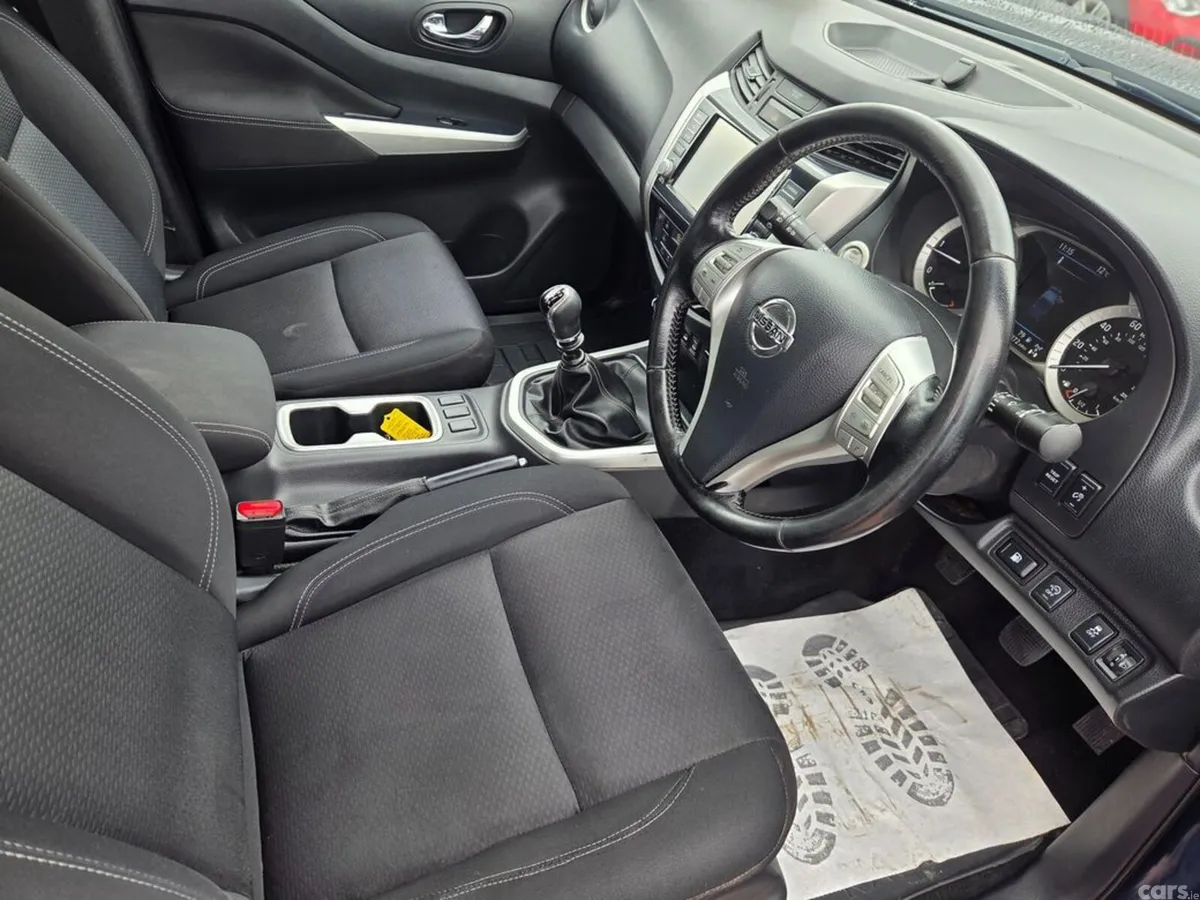 Nissan Navara Pick Up, Diesel, 2021, Blue