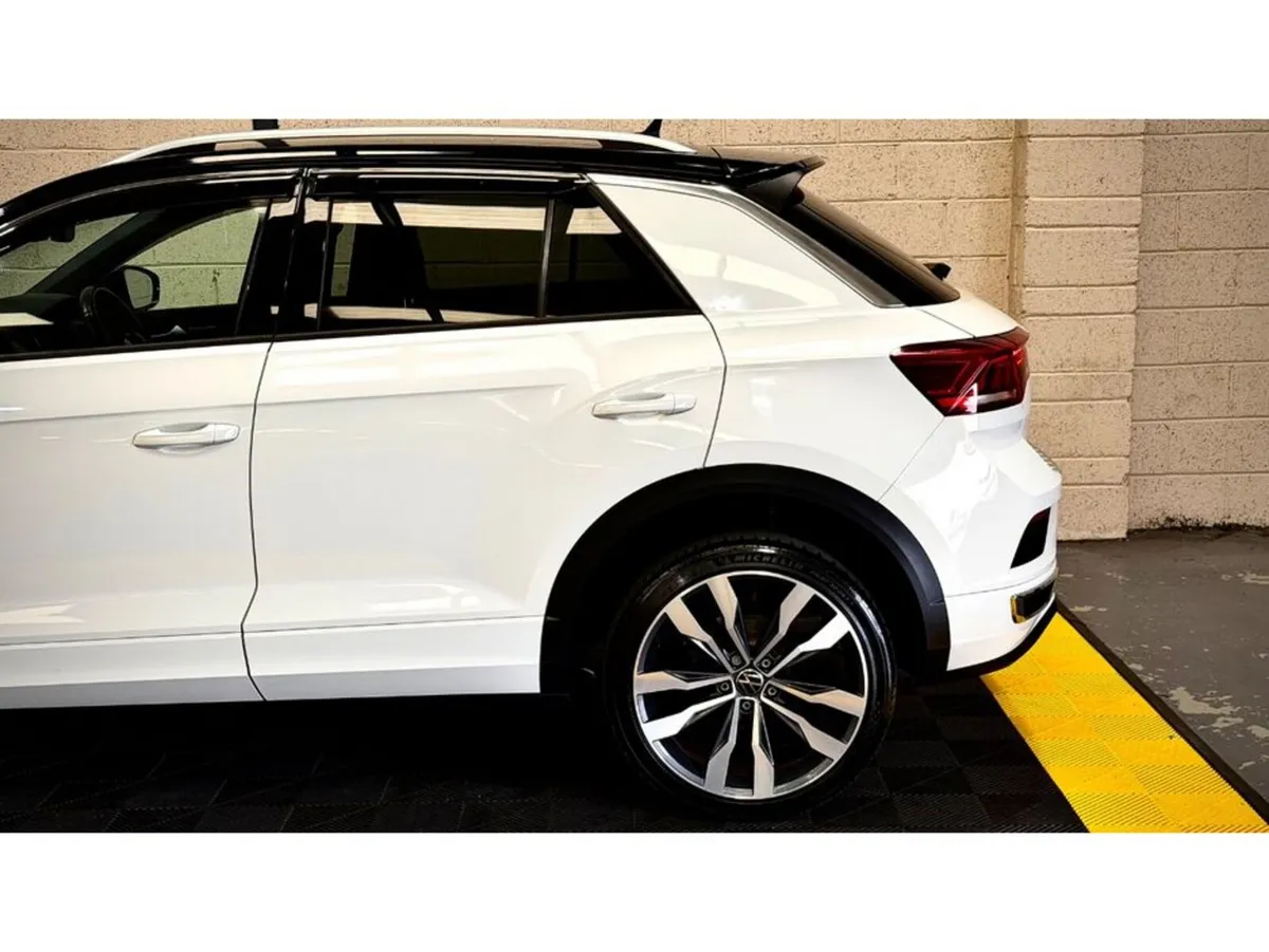 Volkswagen T-Roc SUV, Diesel, 2022, White