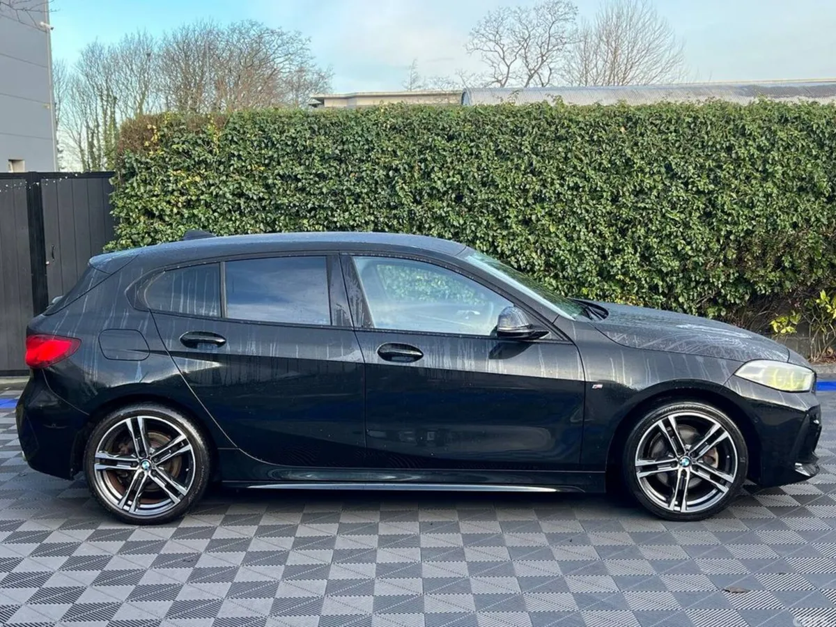 BMW 1-Series Hatchback, Diesel, 2020, Black