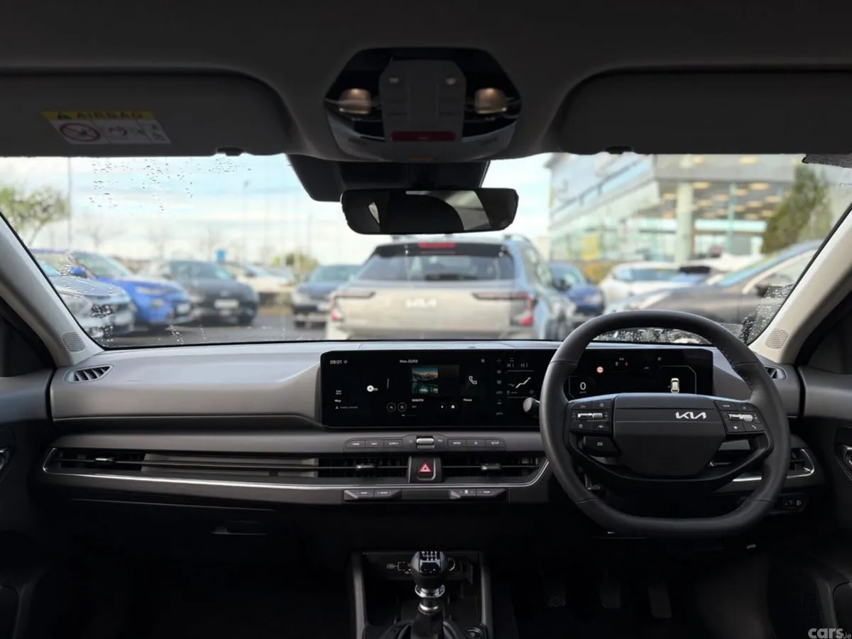 Kia K4 Hatchback, Petrol, 2027, Red