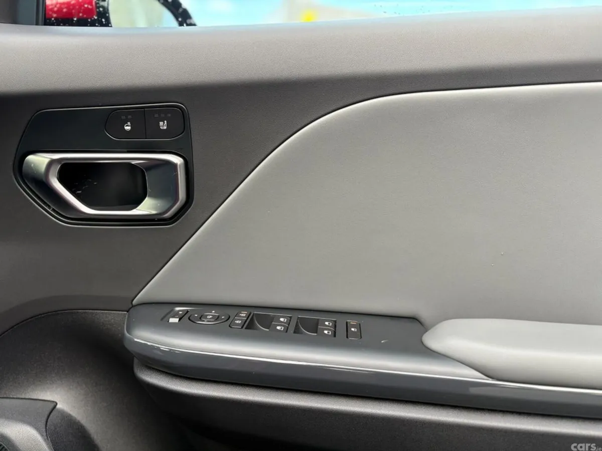 Kia K4 Hatchback, Petrol, 2027, Red