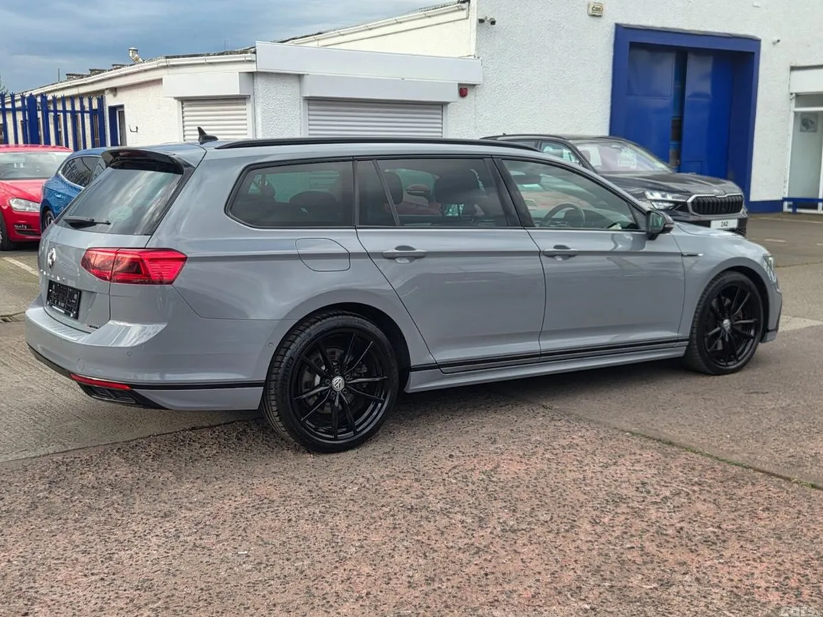 Volkswagen Passat Estate, Diesel, 2020, Grey