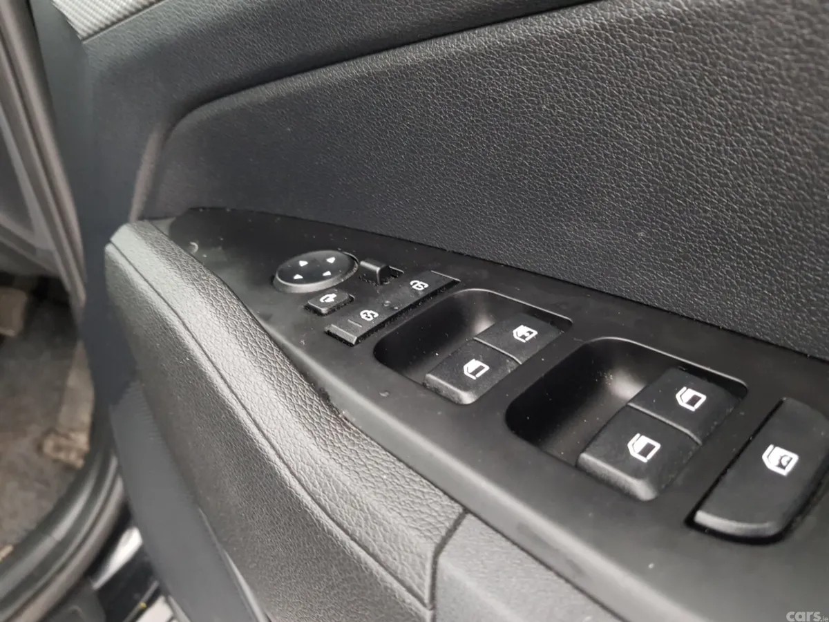 Kia Sportage MPV, Diesel, 2022, Black