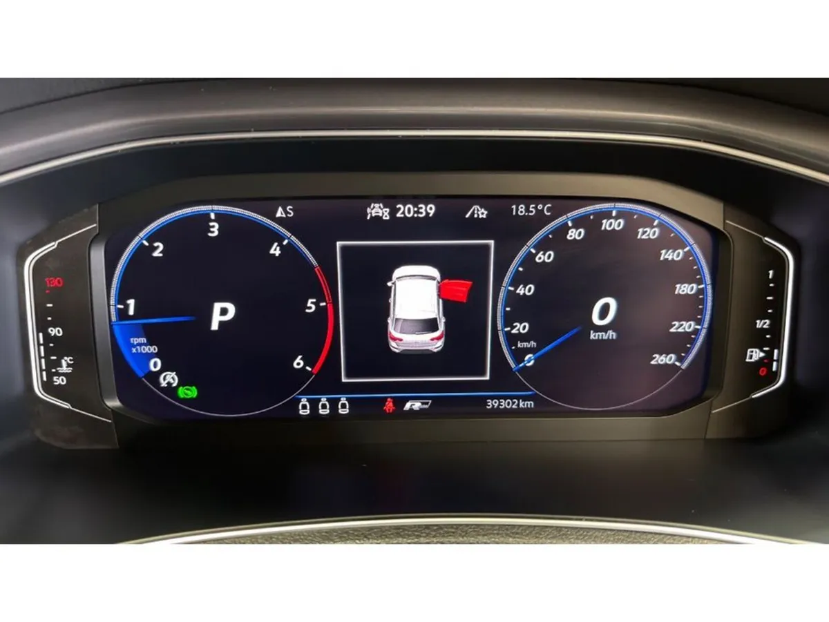Volkswagen T-Roc SUV, Diesel, 2022, White