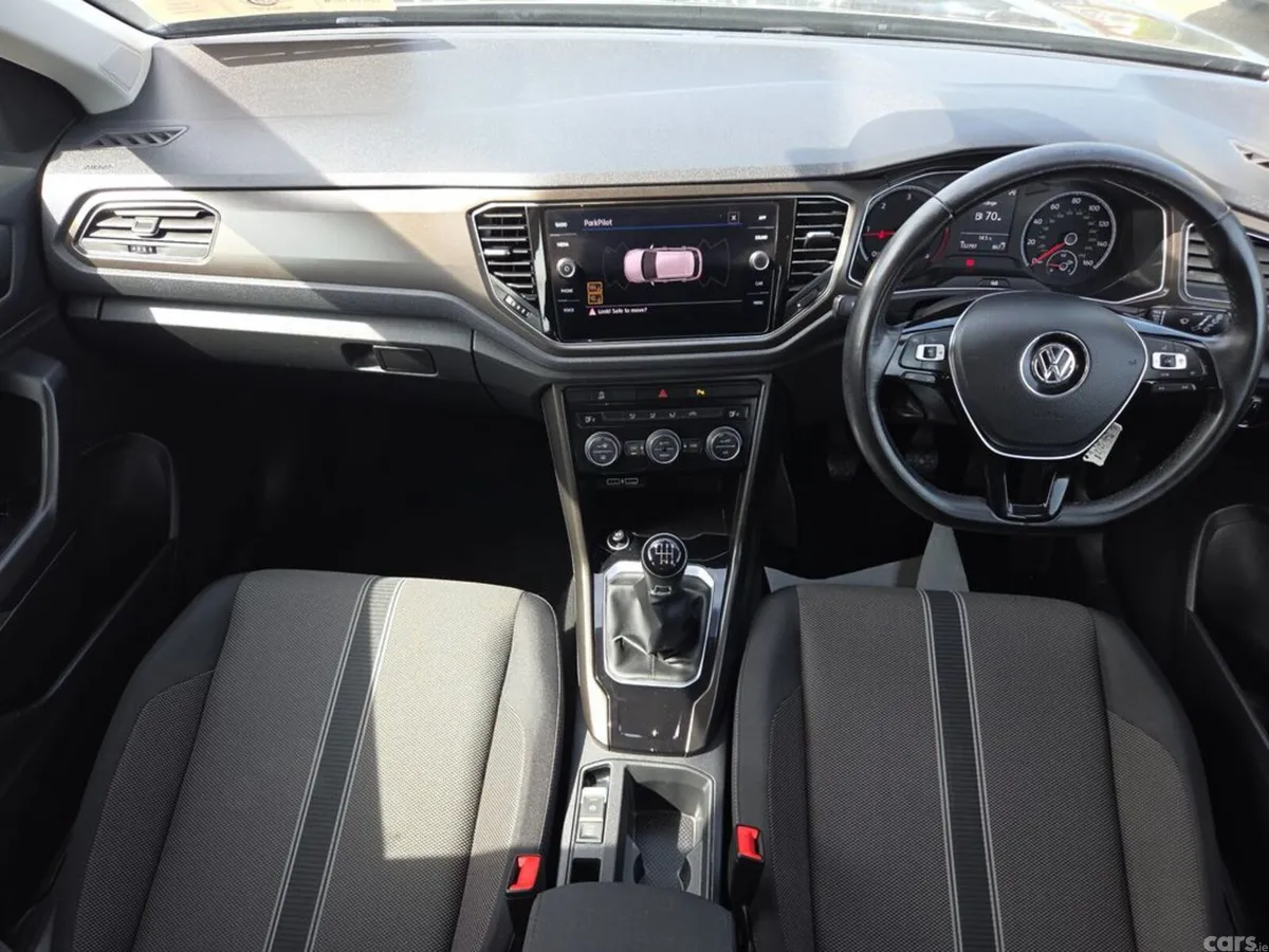 Volkswagen T-Roc Hatchback, Diesel, 2019, Grey