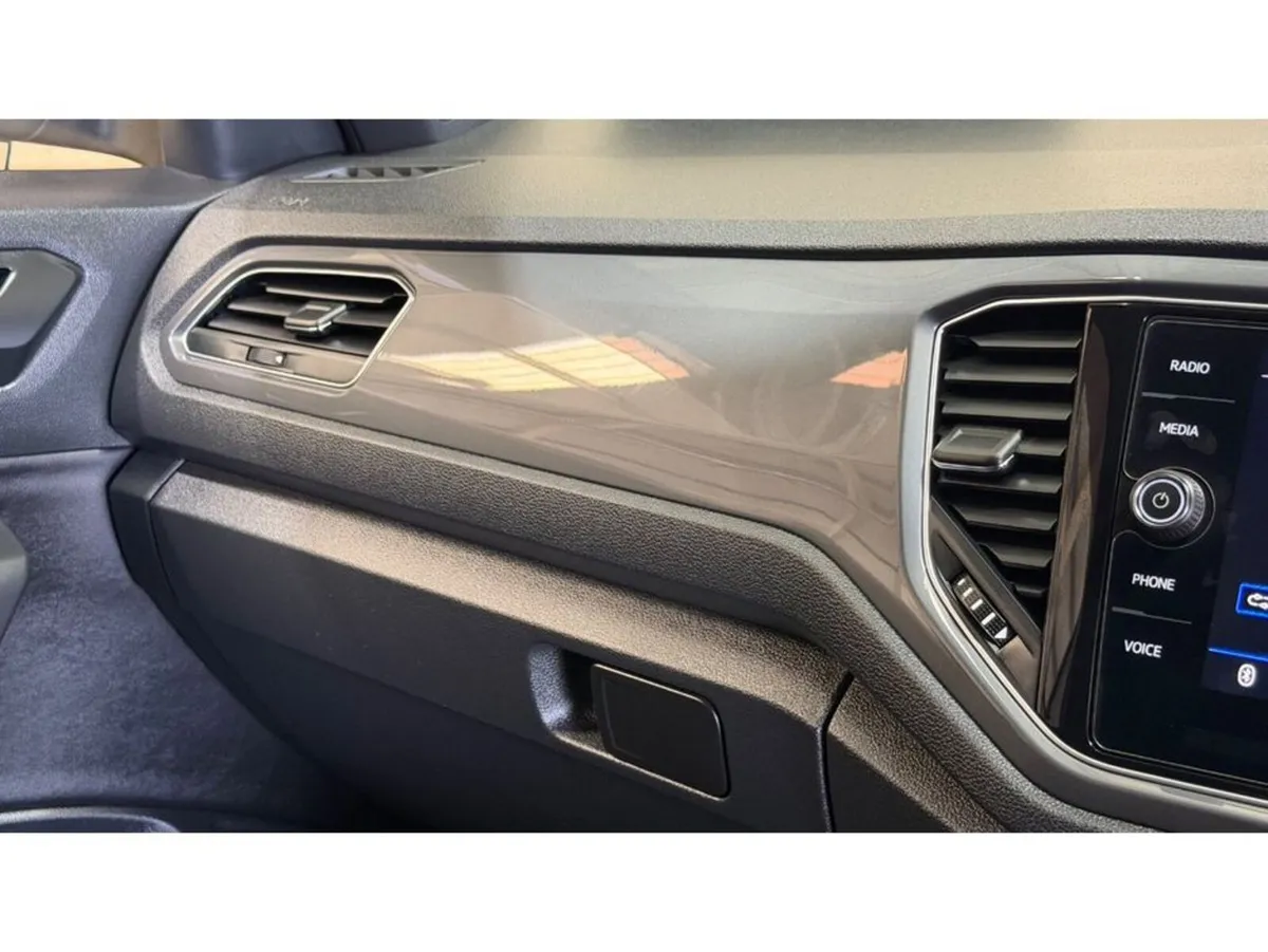 Volkswagen T-Roc SUV, Diesel, 2022, White