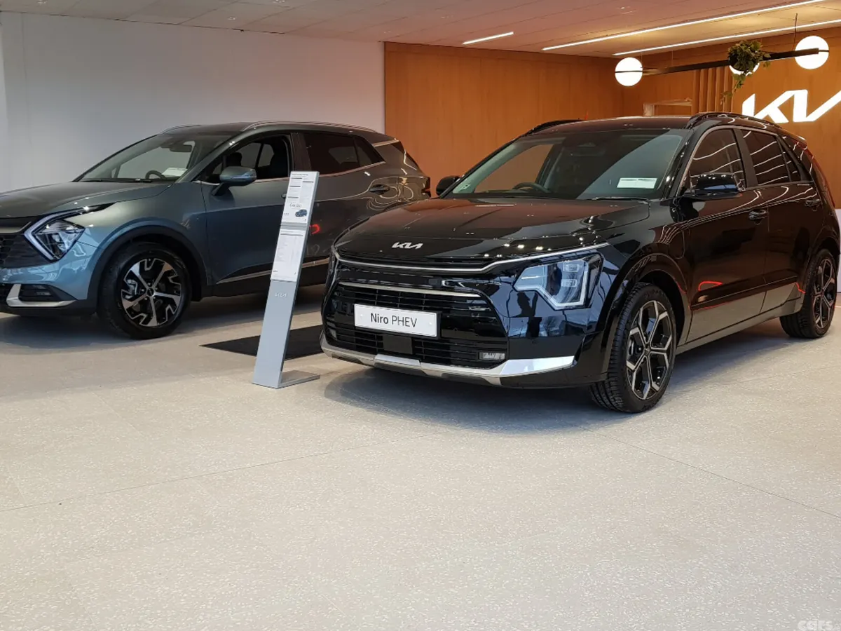 Kia Sportage MPV, Diesel, 2022, Black