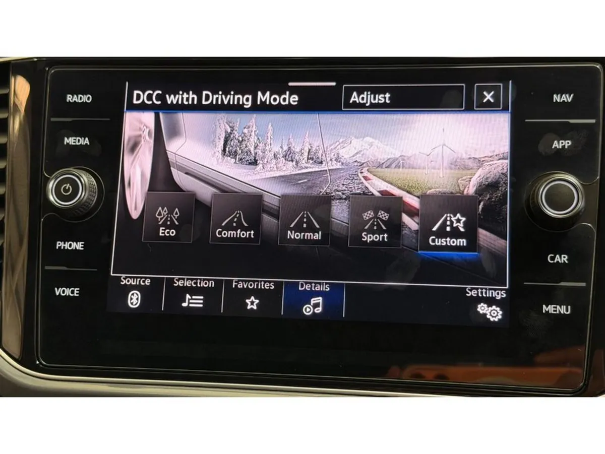 Volkswagen T-Roc SUV, Diesel, 2022, White