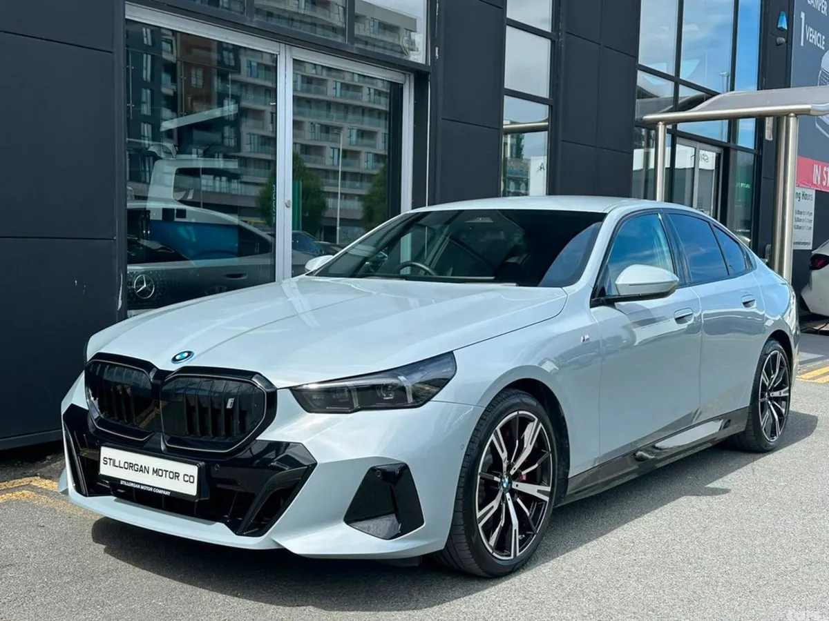 BMW i5 Saloon, Electric, 2026, Grey
