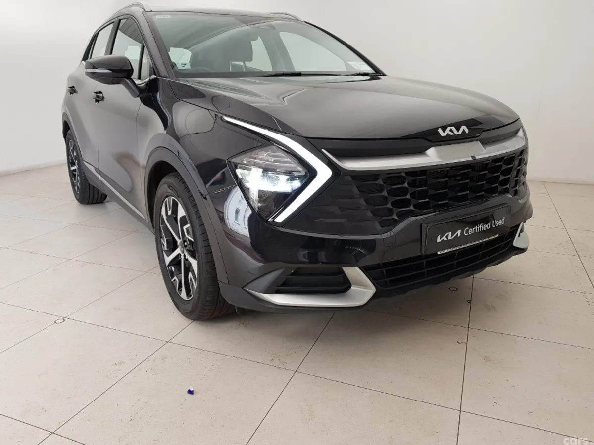 Kia Sportage MPV, Diesel, 2022, Black