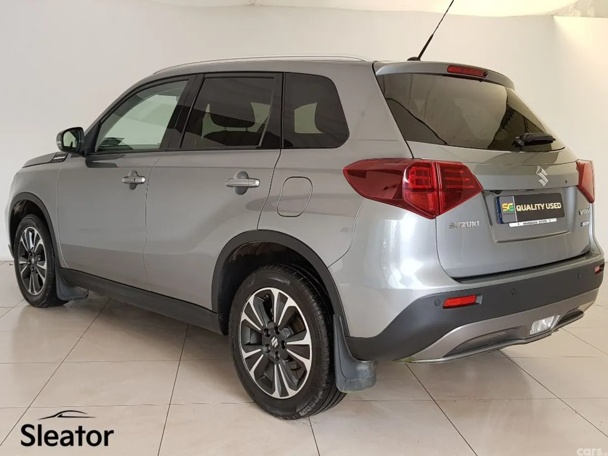 Suzuki Vitara Hatchback, Petrol, 2022, Grey