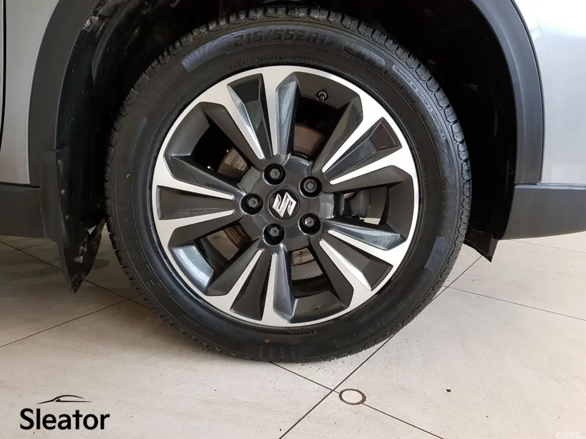 Suzuki Vitara Hatchback, Petrol, 2022, Grey