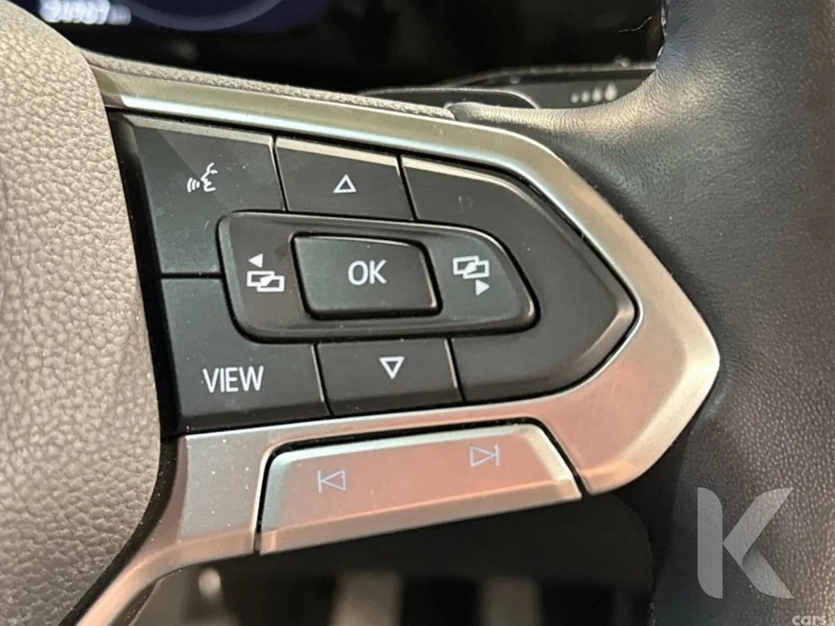 Volkswagen Golf Estate, Petrol Hybrid, 2023, Blue