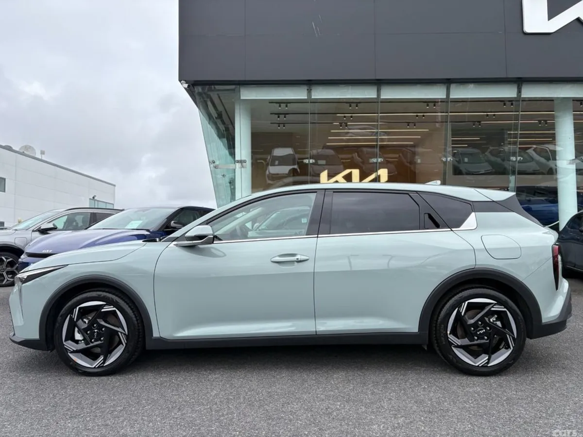 Kia K4 Coupe, Petrol, 2027, Green