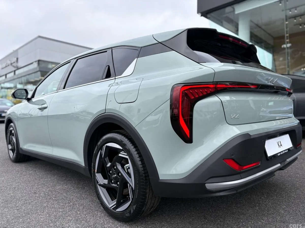 Kia K4 Coupe, Petrol, 2027, Green