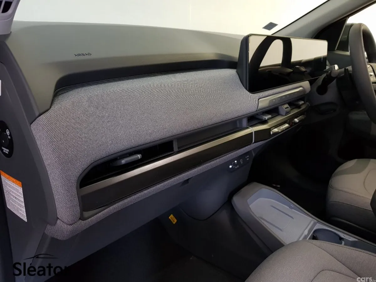 Kia EV3 Hatchback, Electric, 2026, Green