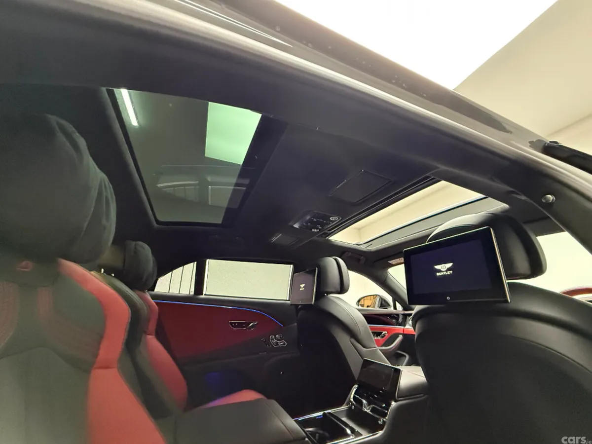Bentley Flying Spur Saloon, Petrol Plug-in Hybrid, 2023, Grey