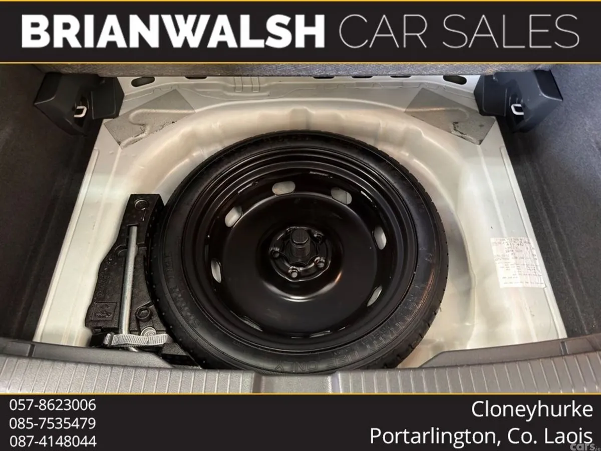 Volkswagen T-Roc SUV, Diesel, 2021, White