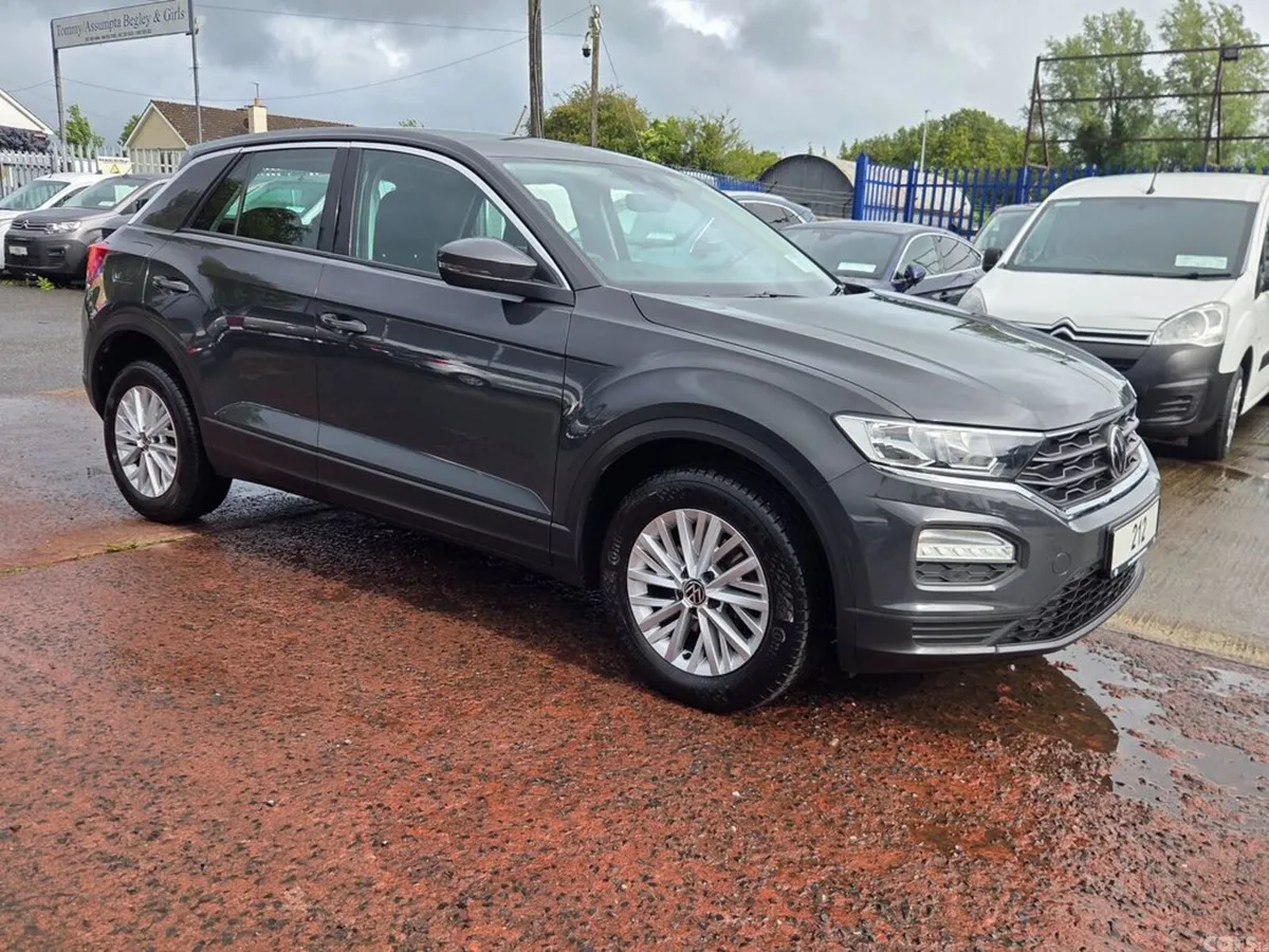 Volkswagen T-Roc Hatchback, Diesel, 2021, Grey