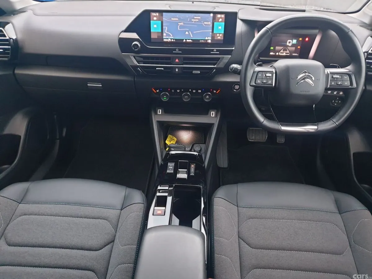 Citroen C4 Hatchback, Diesel, 2024, Grey