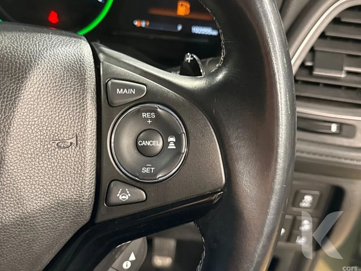 Honda Vezel SUV, Petrol Hybrid, 2020, Green