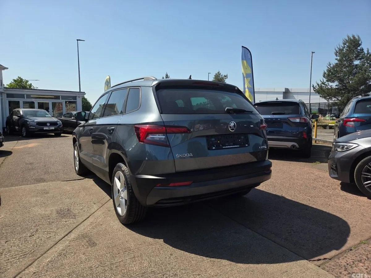 Skoda Karoq Estate, Diesel, 2019, Grey