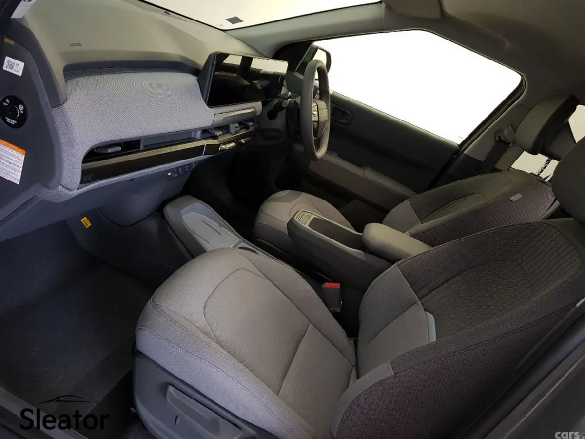 Kia EV3 Hatchback, Electric, 2026, Green