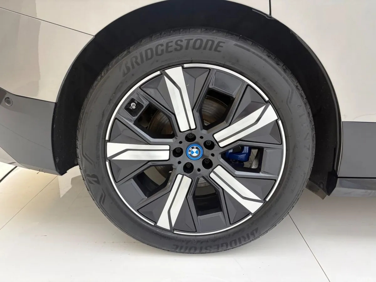 BMW iX Estate, Electric, 2025, Grey