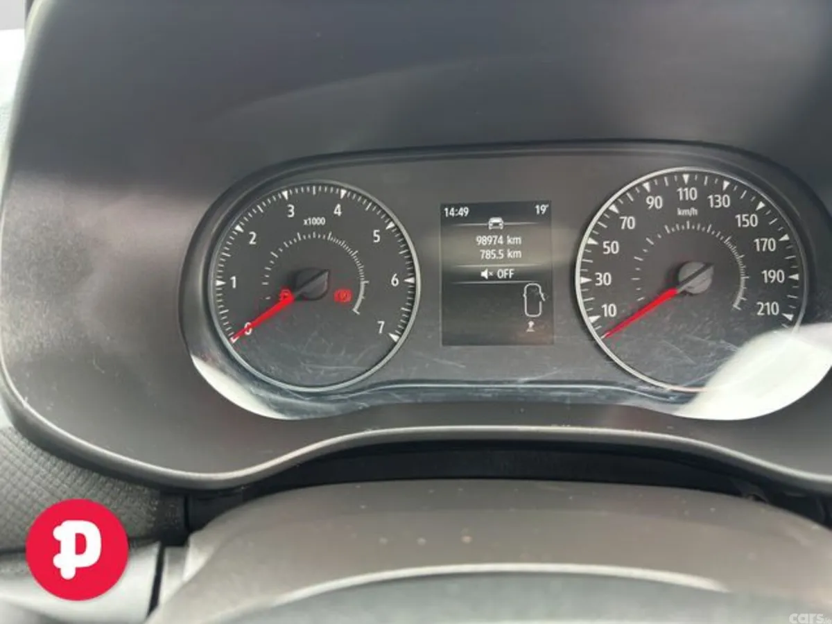Dacia Sandero MPV, Petrol, 2022, Orange