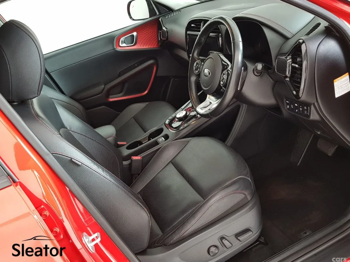 Kia Soul Hatchback, Electric, 2019, Red