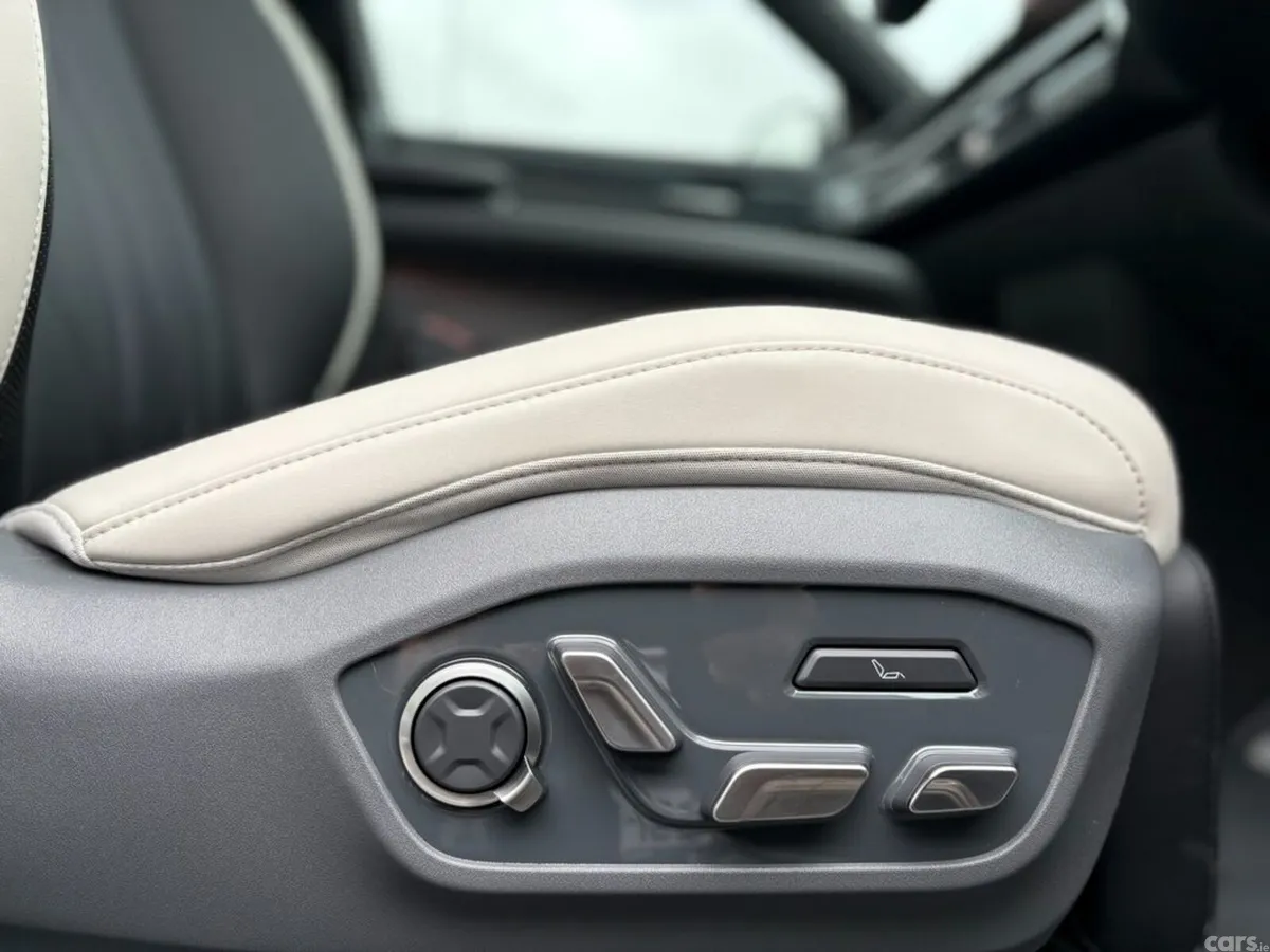 Kia EV9 SUV, Electric, 2027, White