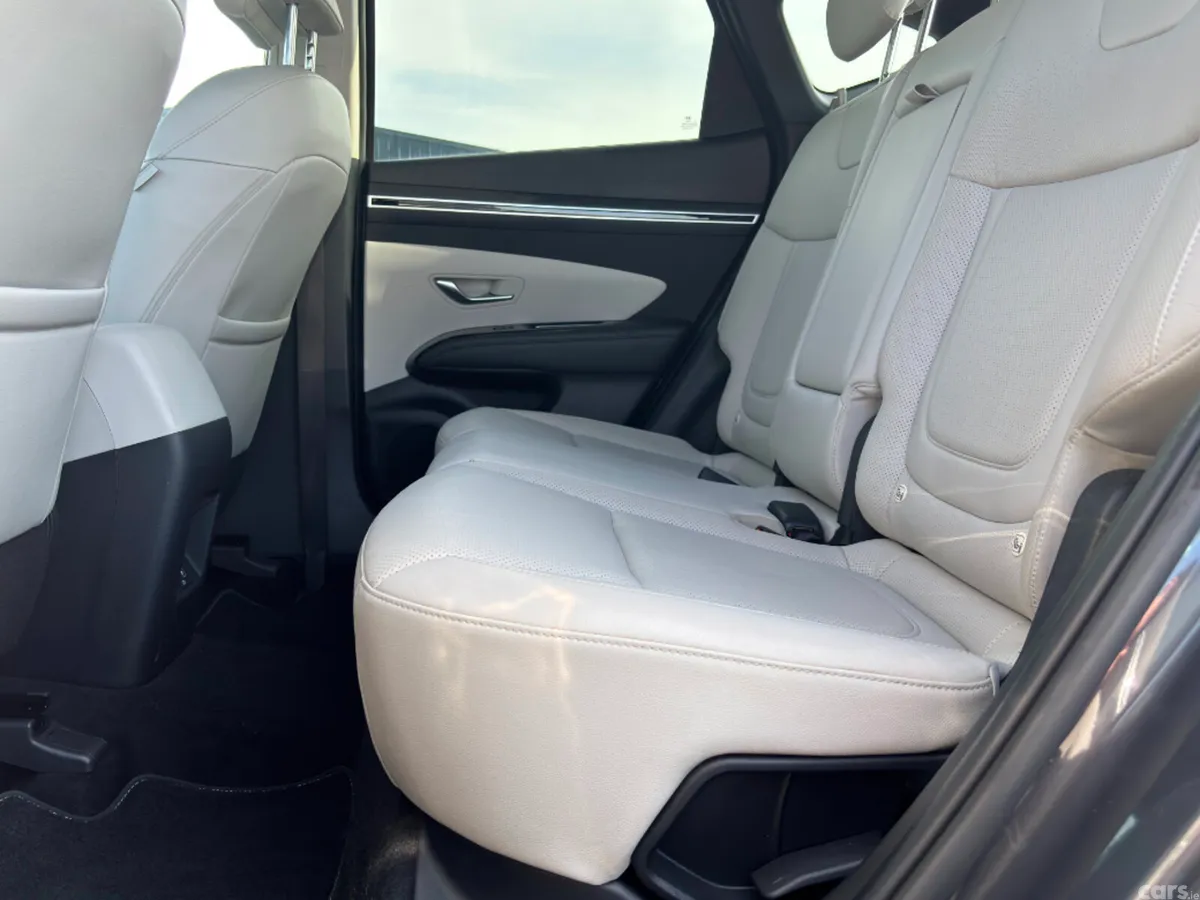 Hyundai Tucson MPV, Diesel, 2022, Grey