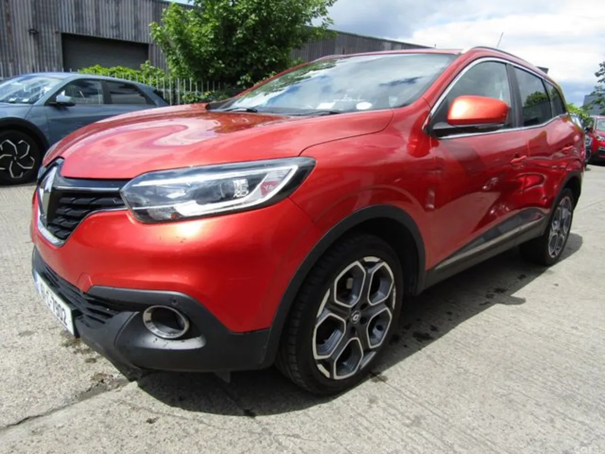 Renault Kadjar SUV, Diesel, 2016, Red