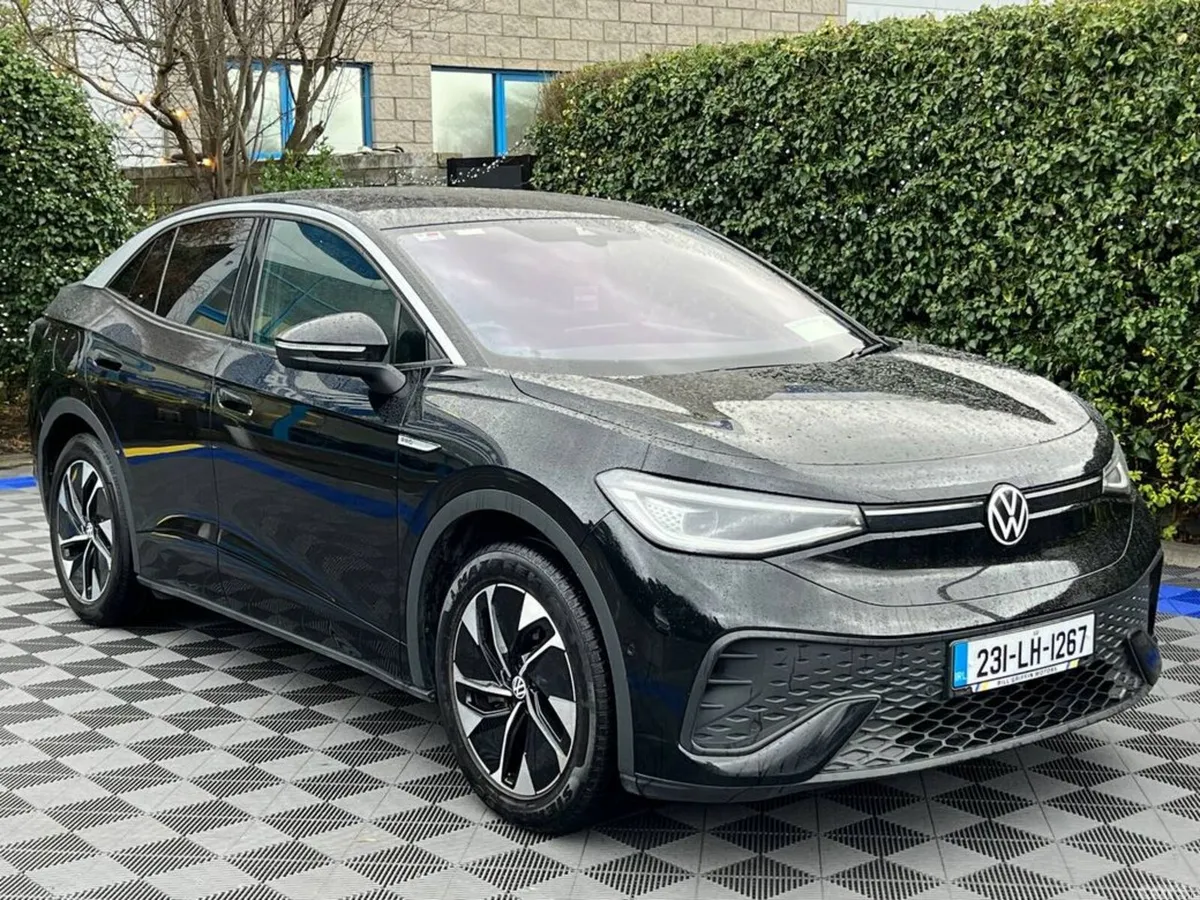 Volkswagen ID.5 SUV, Electric, 2023, Black