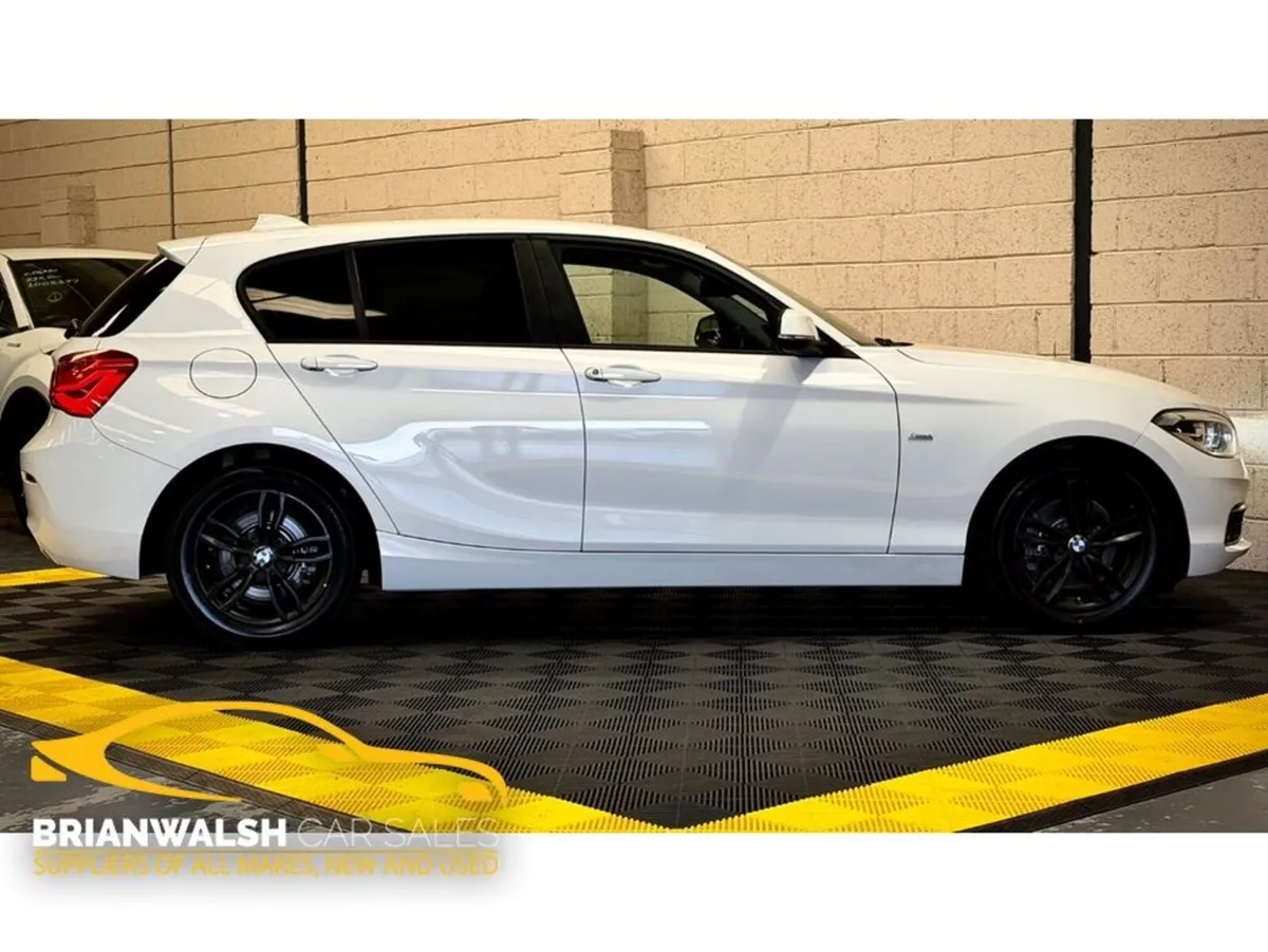 BMW 1-Series Hatchback, Diesel, 2016, White