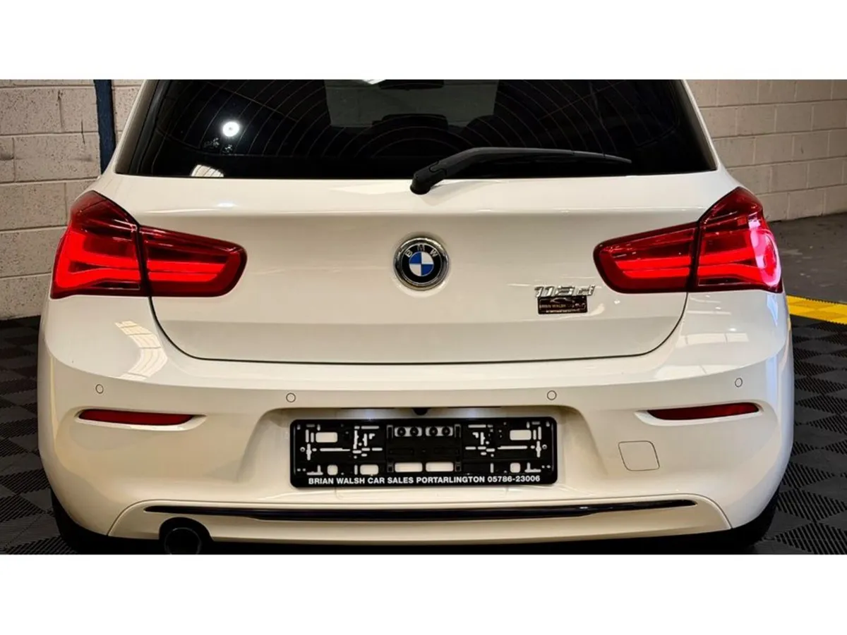 BMW 1-Series Hatchback, Diesel, 2016, White