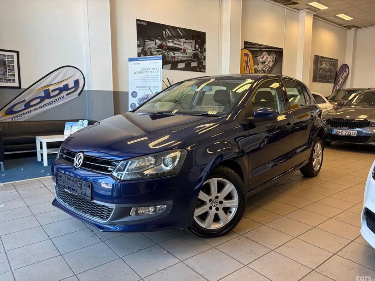 Volkswagen Polo Hatchback, Petrol, 2013, Blue