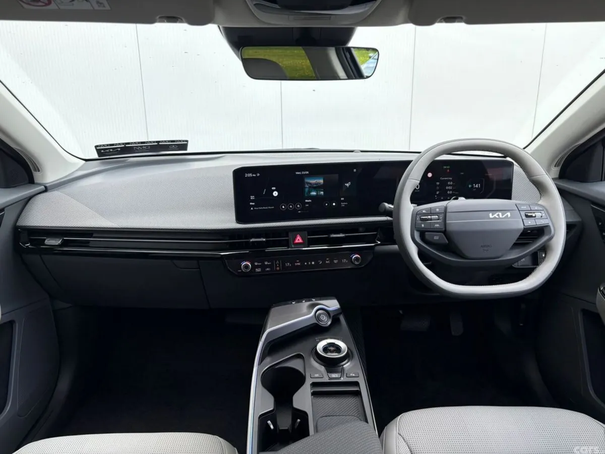 Kia EV6 Hatchback, Electric, 2027, Blue