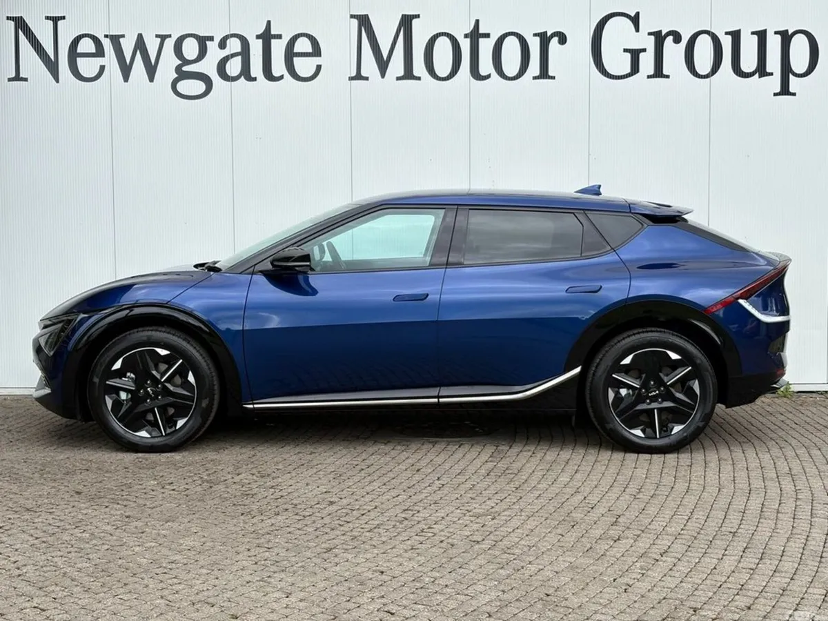 Kia EV6 Hatchback, Electric, 2027, Blue