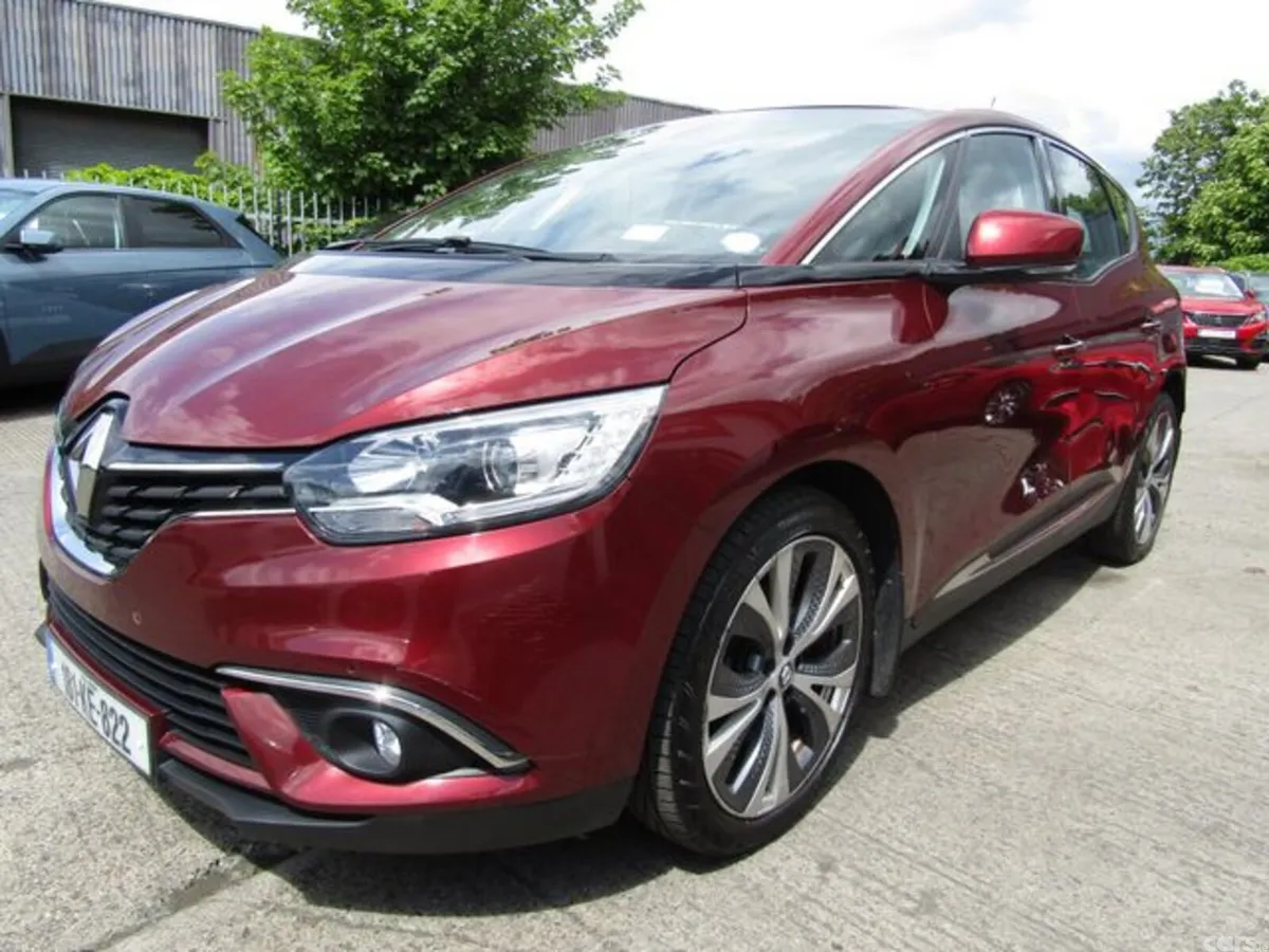 Renault Scenic Hatchback, Diesel, 2018, Red