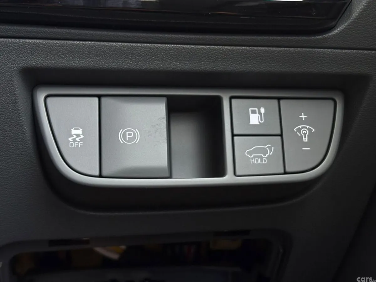 Kia EV6 Hatchback, Electric, 2027, Blue