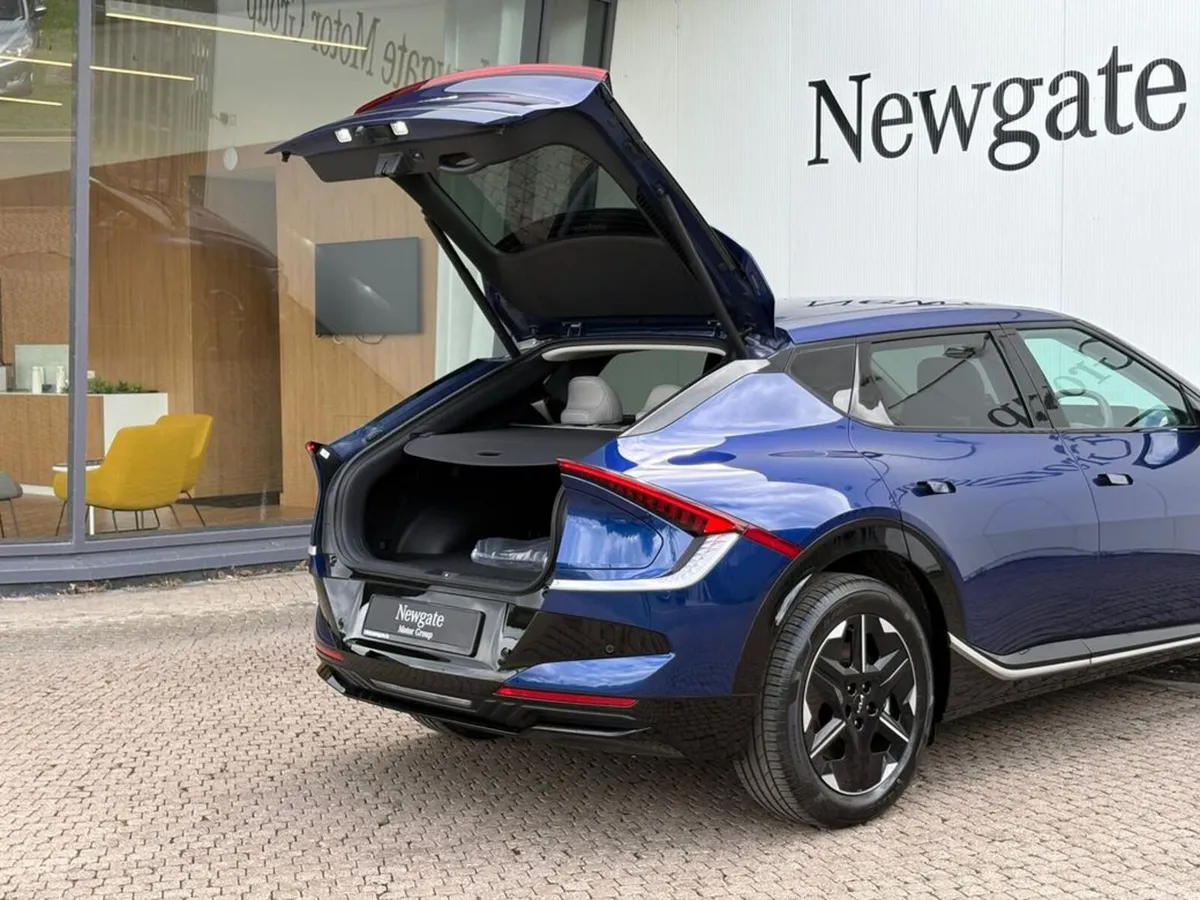 Kia EV6 Hatchback, Electric, 2027, Blue