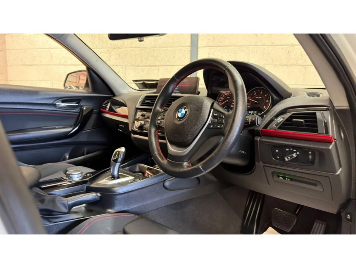 BMW 1-Series Hatchback, Diesel, 2016, White