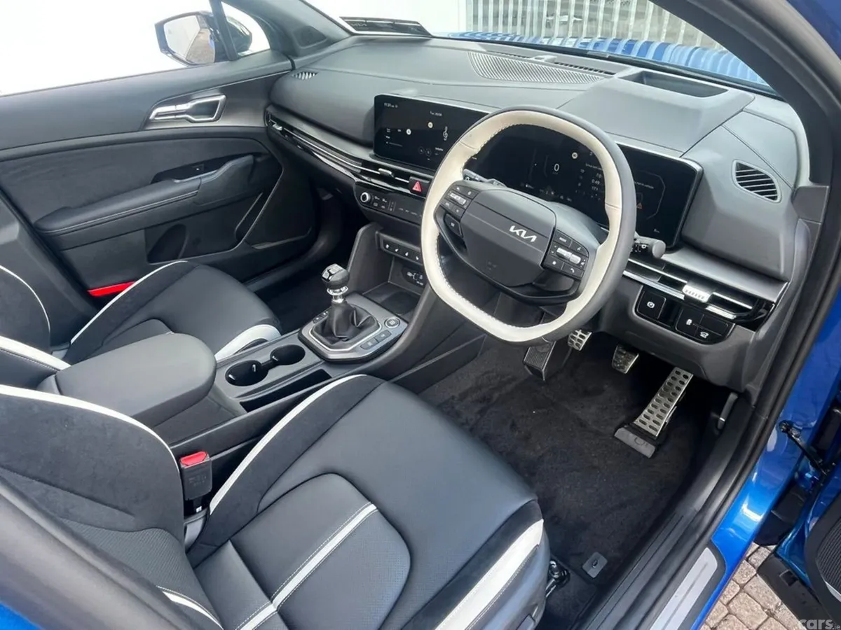 Kia Sportage SUV, Diesel, 2027, Blue