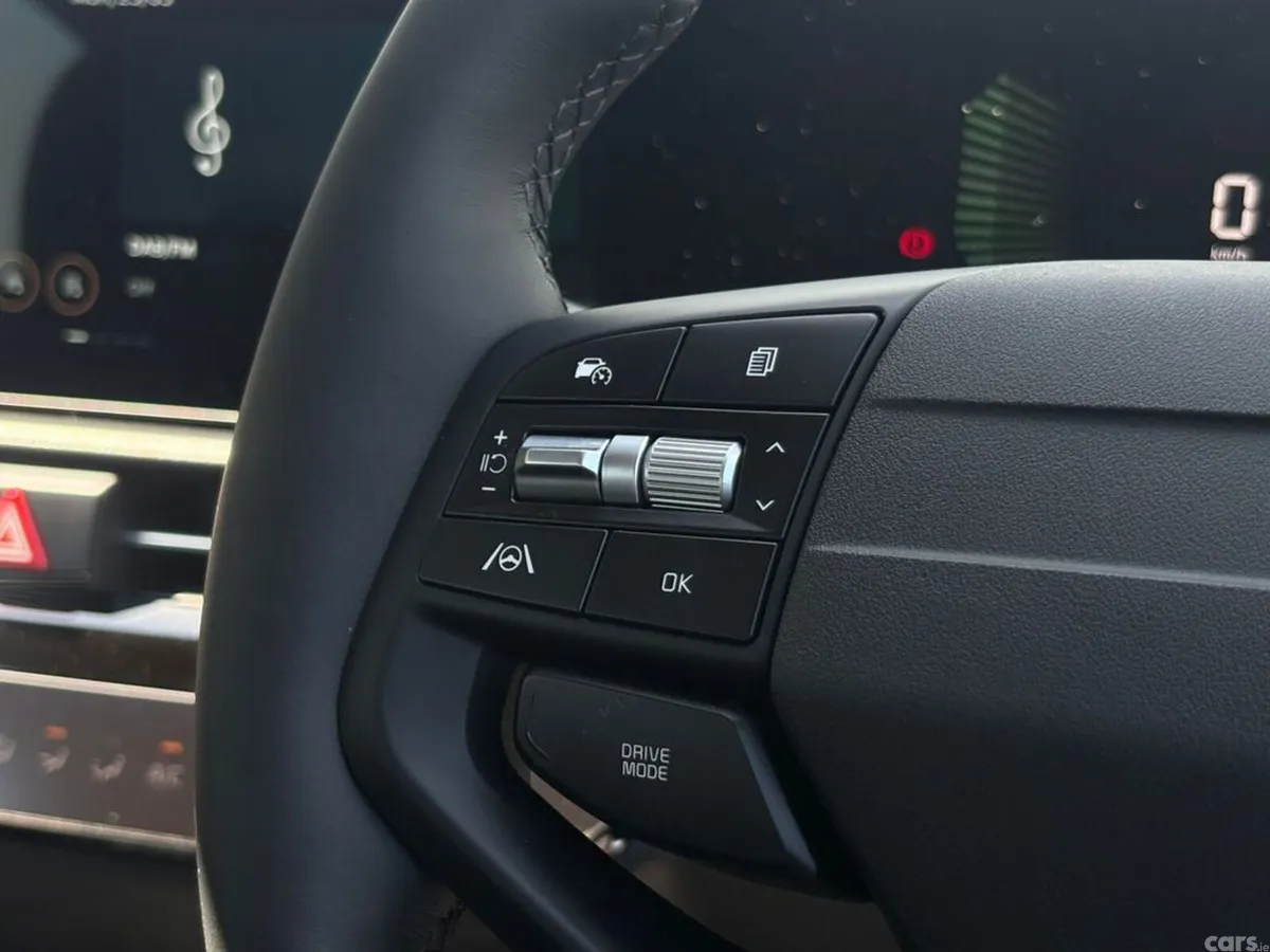 Kia Sportage SUV, Diesel, 2027, White
