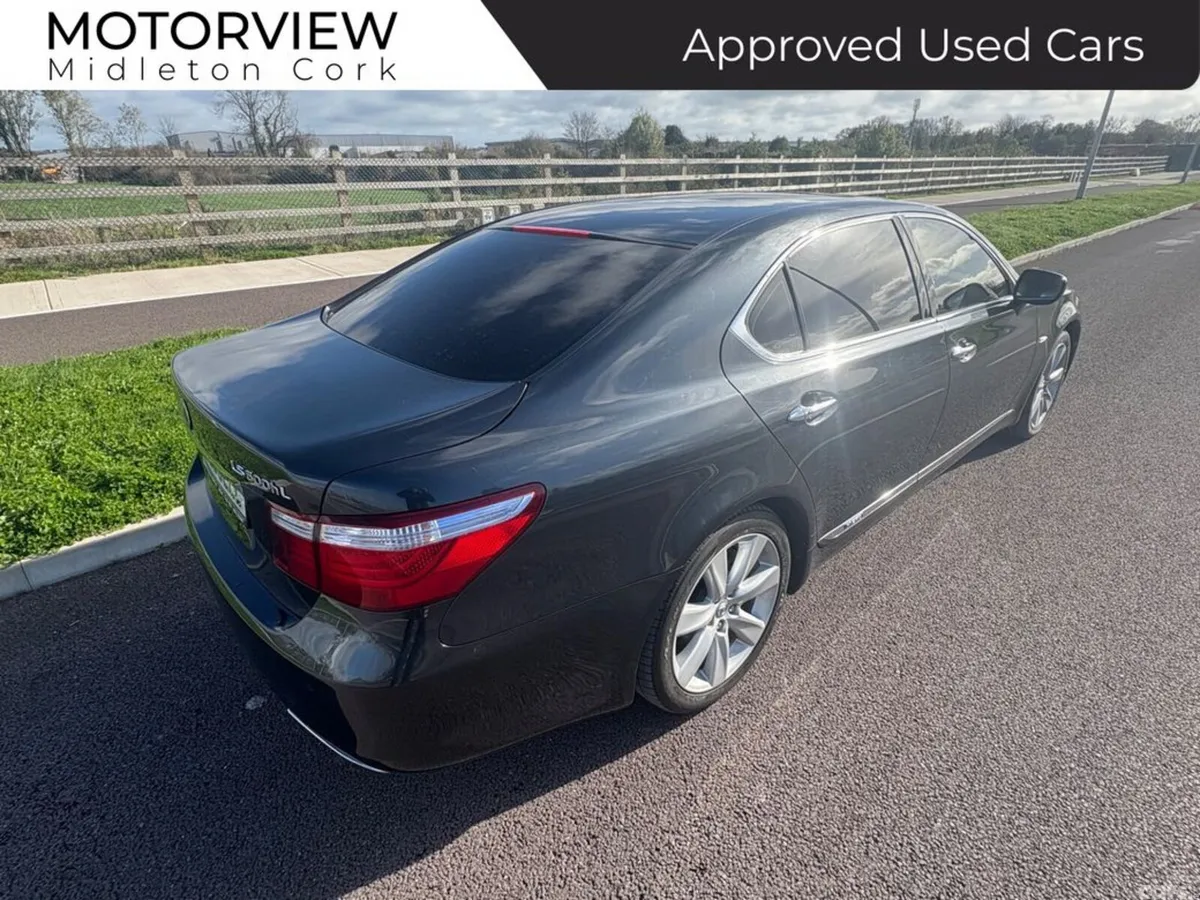 Lexus LS Saloon, Petrol Hybrid, 2008, Grey